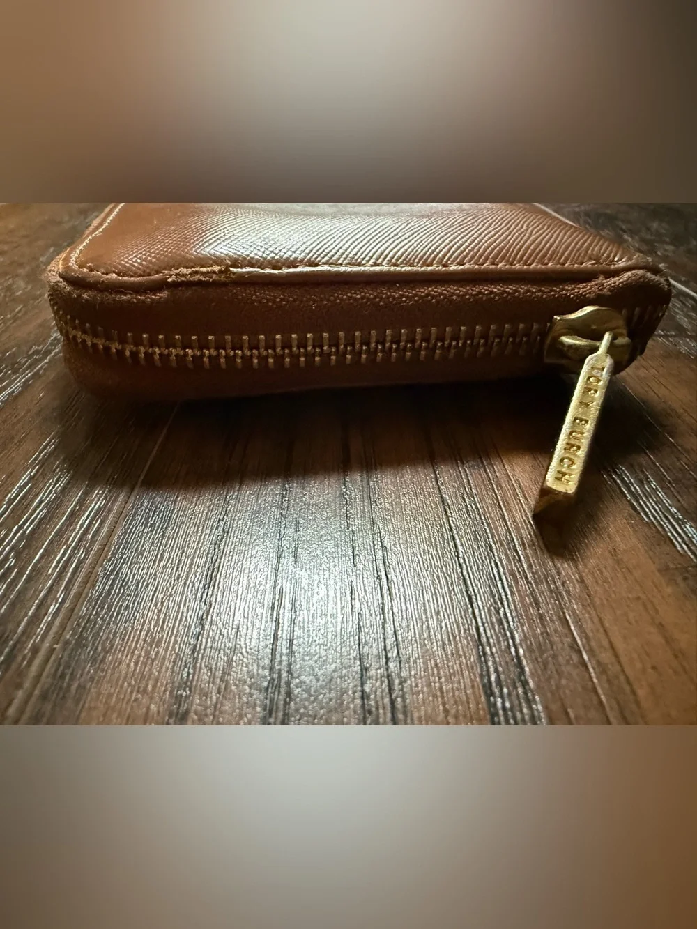 Tory Burch Robinson Zip Around Wallet - Cognac Brown
